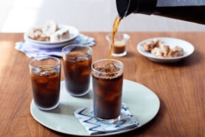 Iced Americano low-sugar coffee