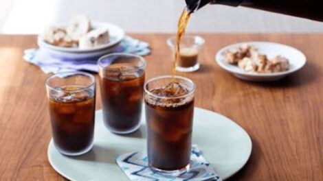 Iced Americano low-sugar coffee