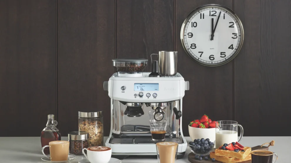 iced coffee barista